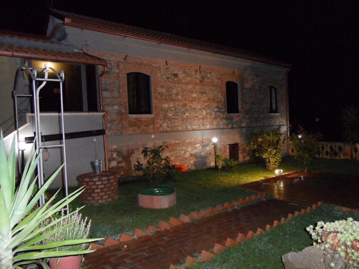 Bed & Breakfast Garrupa Marcellinara Екстер'єр фото